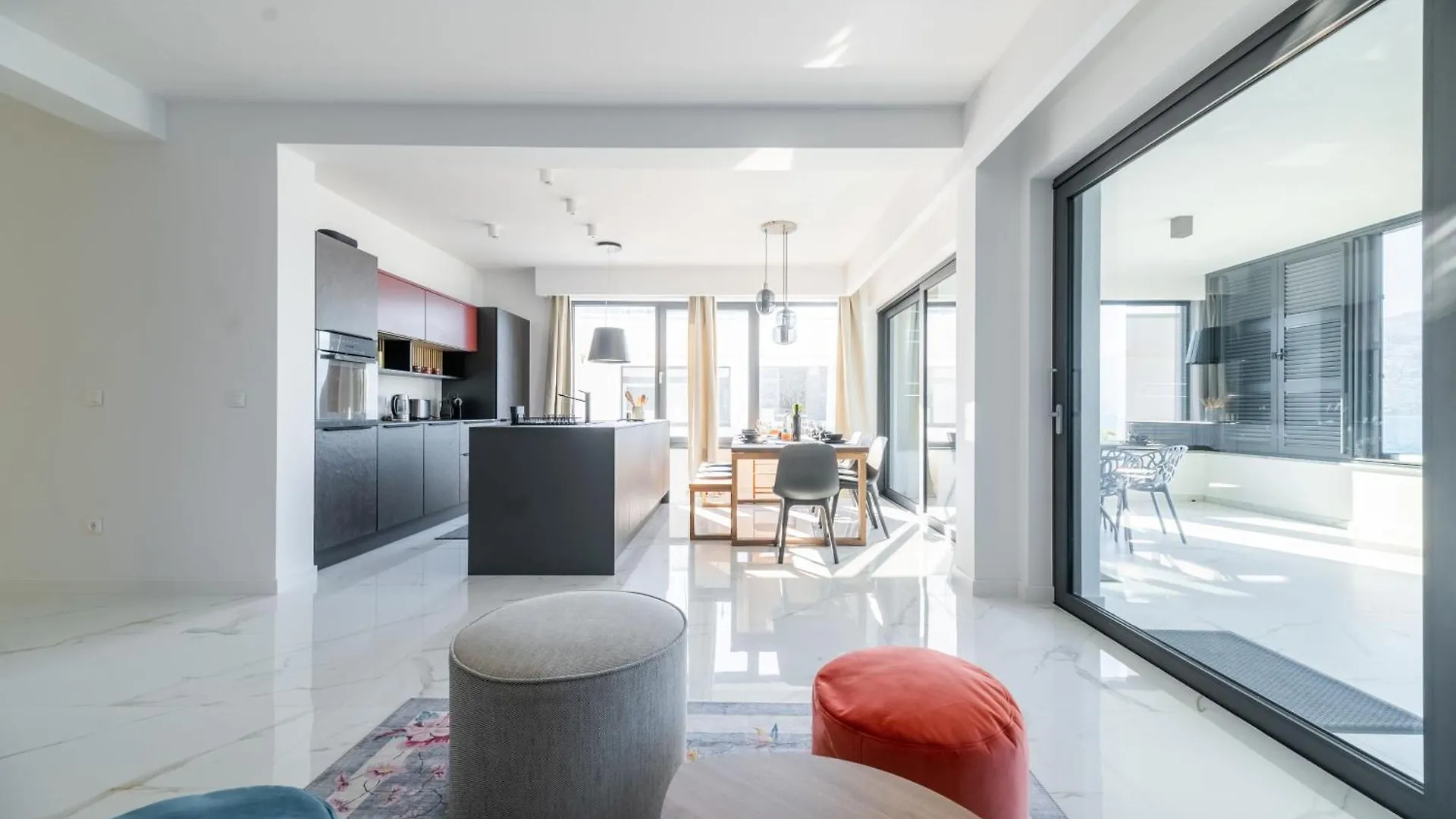 Luxury Beachfront Penthouse Apartment With Whirlpool And Spacious Rooftop Terrace, فينجيراك كرواتيا